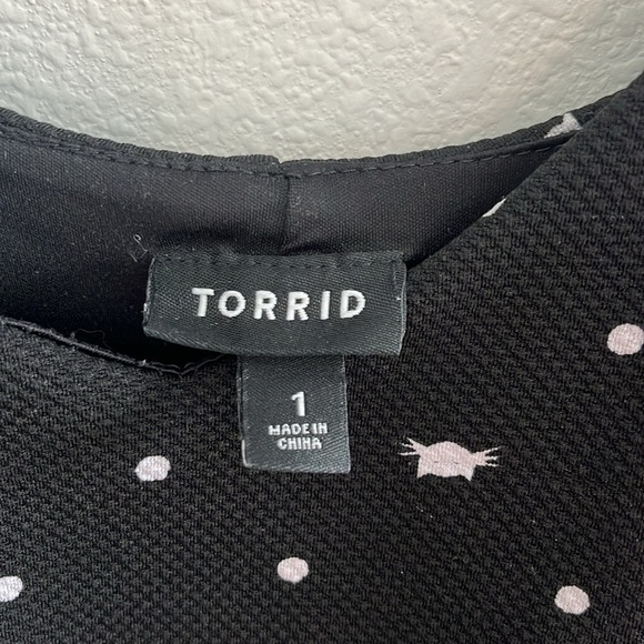 Torrid Sleeveless Cat Polka Dot Skater Dress Size 1X - Picture 3 of 7